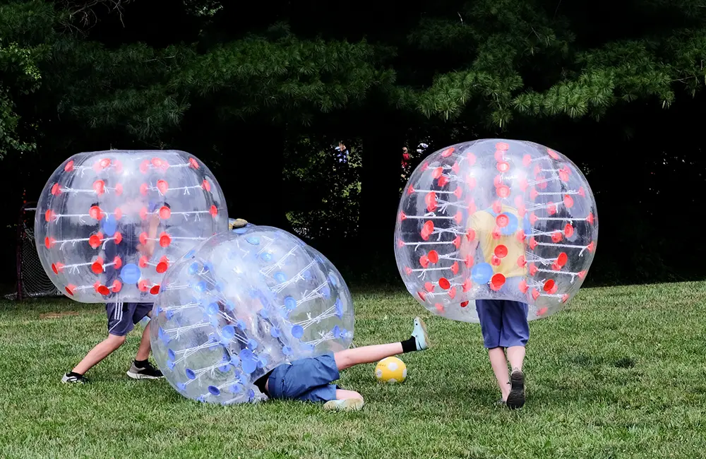 Bubble soccer Excursii Școala Altfel Bubble soccer Excursii Școala Altfel